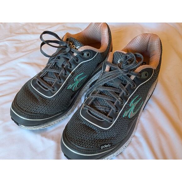 GRAVITY DEFYER Women's 9 Gray Teal Walking Shoes Shock Absorption Comfort Tech - Picture 1 of 7